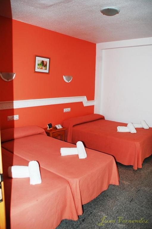 Hostal Mary Tere Salobrena Bagian luar foto
